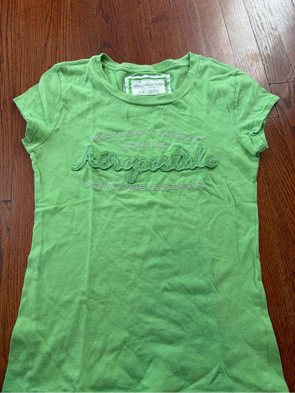 VTG Aeropostale Green embroidered Short Sleeve Shirt Size Large